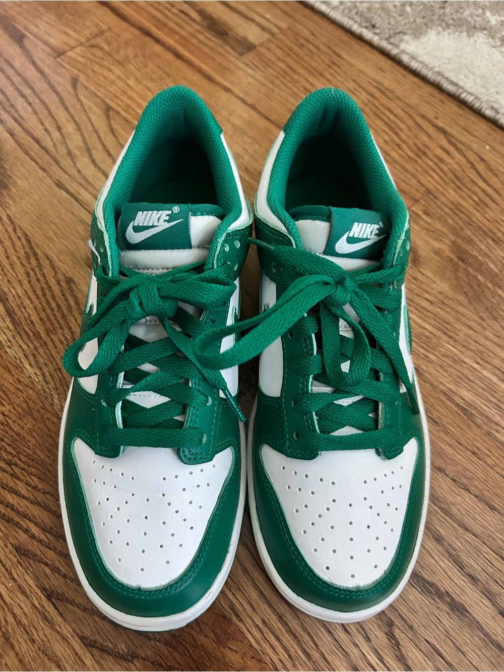 Nike Kids Green and White Low-Top Sneakers